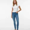 VMTanya Mid-Rise-Jeans in Skinny-Passform