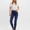 VMTanya Mid-Rise-Jeans in Skinny-Passform