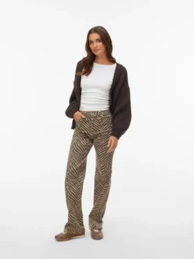 Vmtessa Jeans mit hoher Leibhöhe und weitem Bein