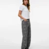 Vmtessa Jeans mit hoher Leibhöhe und weitem Bein